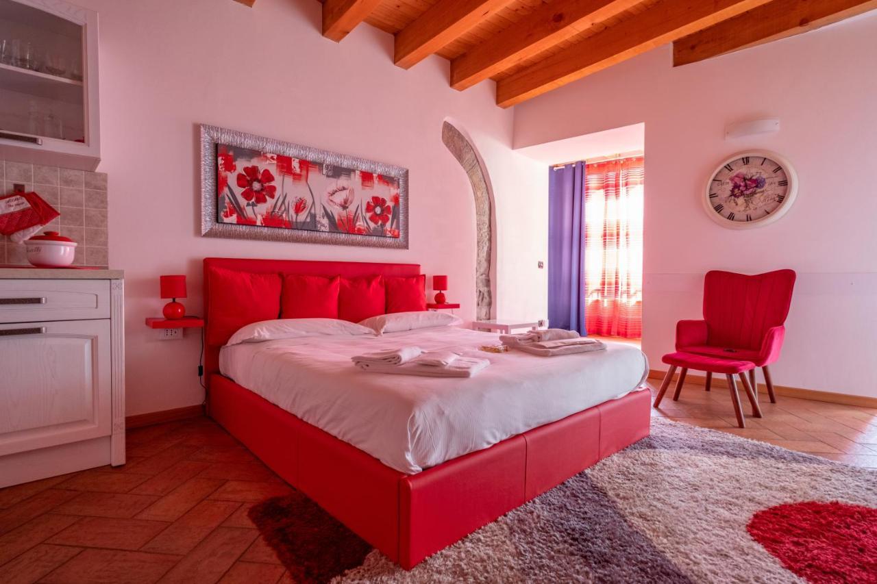 Happy Guest Apartments - Lake And Passion Riva di Solto Exterior foto